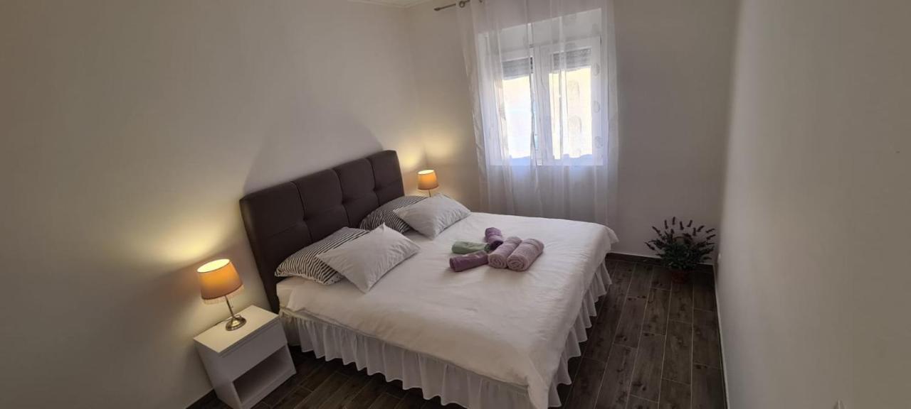 Lavanda Vrana  Dış mekan fotoğraf